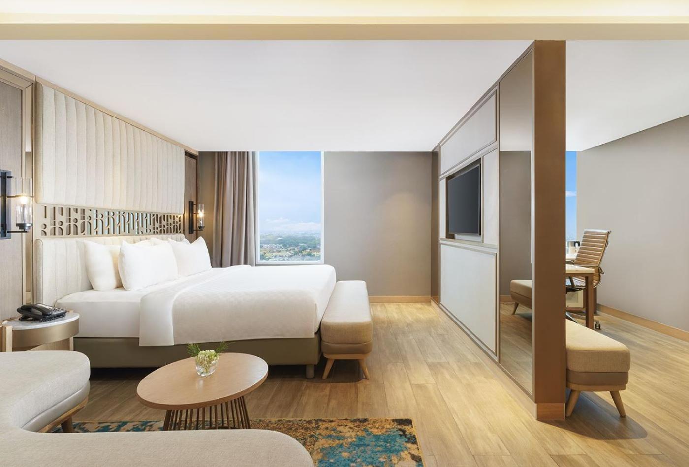 Swiss-belhotel होटल Surakarta (Solo)